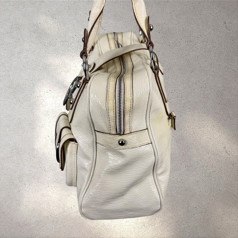 Vtg Y2K 2000s Guess Embossed Top Handle Tote Bag Purse Ivory Cream Big G Buckle - Picture 2 of 7
